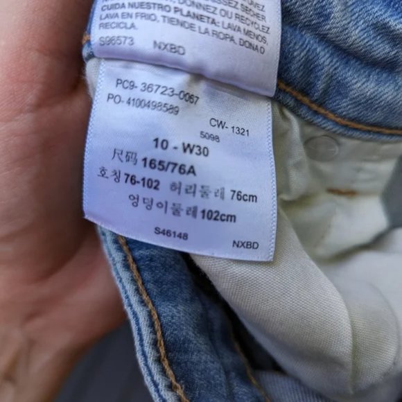 Levis Denizen Mid Rise Boyfriend Jeans 10 - Picture 5 of 7